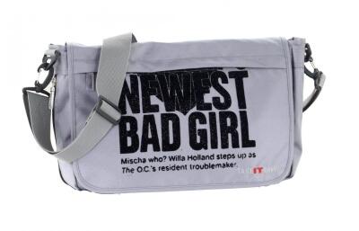 TAKE IT EASY Schultertasche Überschlagtasche Bad Girl